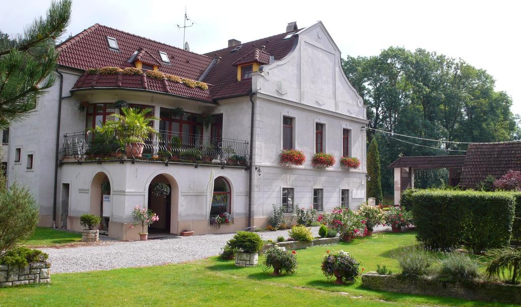 Penzion Padrtuv Mlyn Třebíč Zewnętrze zdjęcie